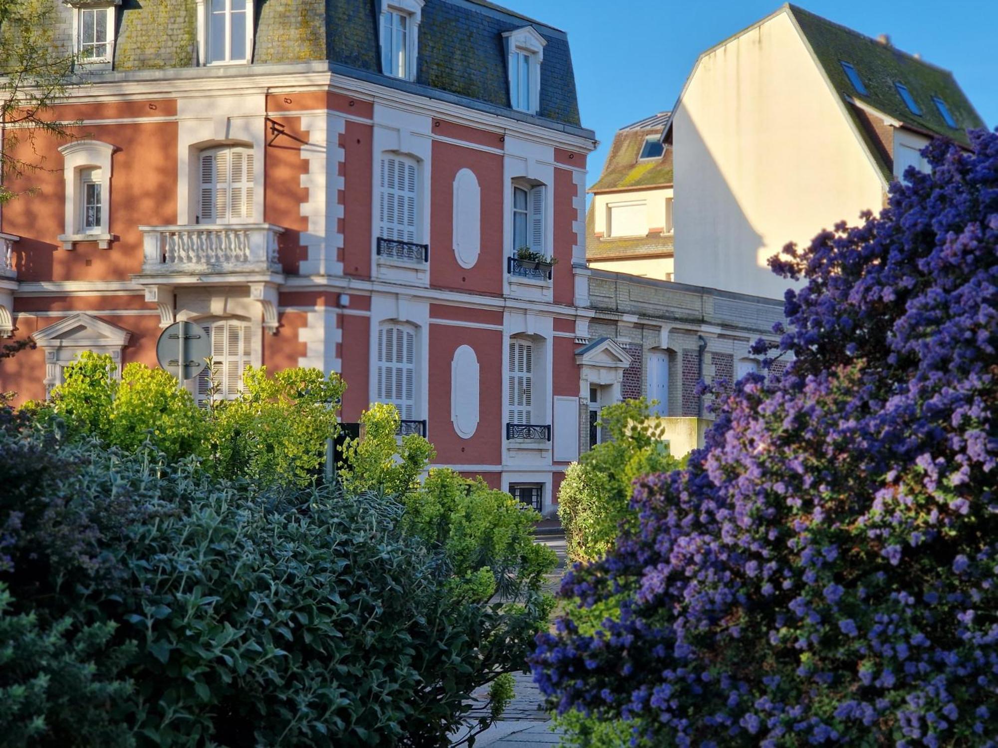 We Sea Apartment Deauville Exterior photo